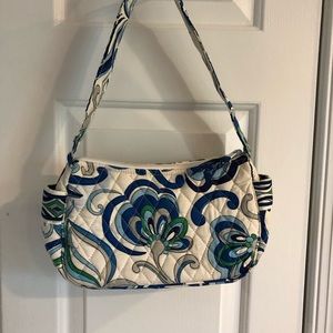 Vera Bradley Small Zipped Shoulder bag